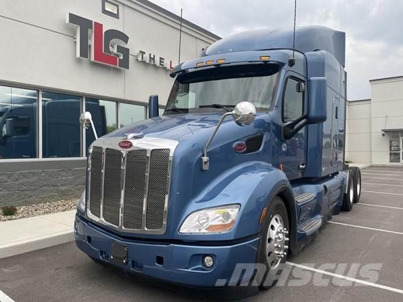 Peterbilt 579 Conventional Trucks / Tractor Trucks