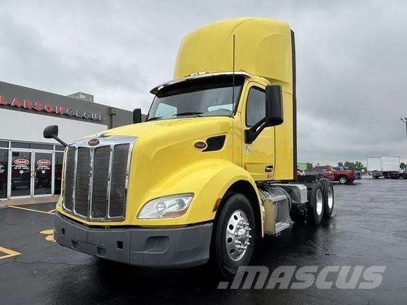 Peterbilt 579 Conventional Trucks / Tractor Trucks