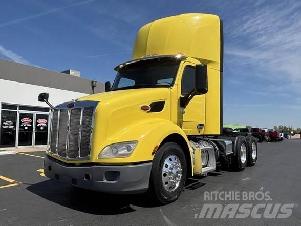 Peterbilt 579 Conventional Trucks / Tractor Trucks