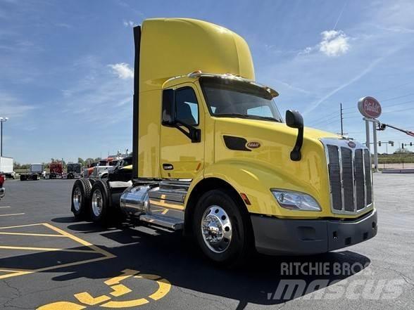 Peterbilt 579 Conventional Trucks / Tractor Trucks