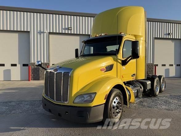Peterbilt 579 Conventional Trucks / Tractor Trucks