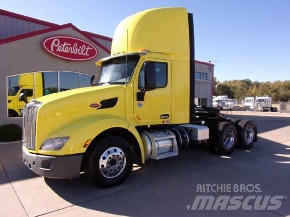 Peterbilt 579 Conventional Trucks / Tractor Trucks