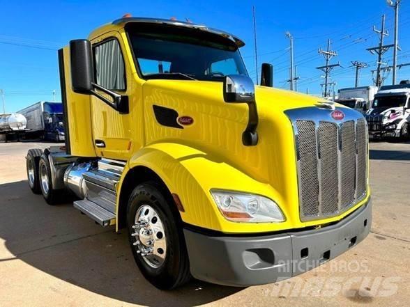 Peterbilt 579 Conventional Trucks / Tractor Trucks