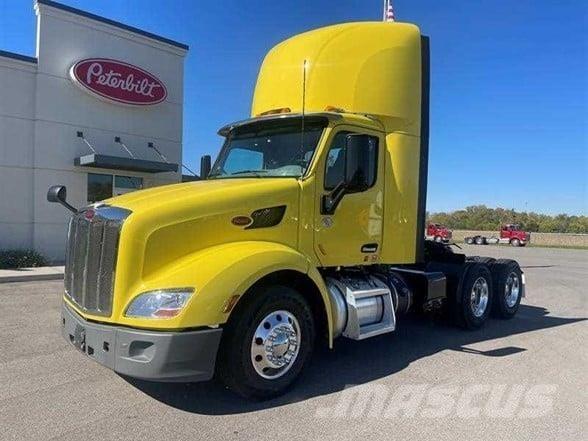 Peterbilt 579 Conventional Trucks / Tractor Trucks