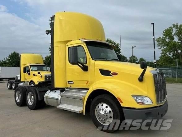 Peterbilt 579 Conventional Trucks / Tractor Trucks