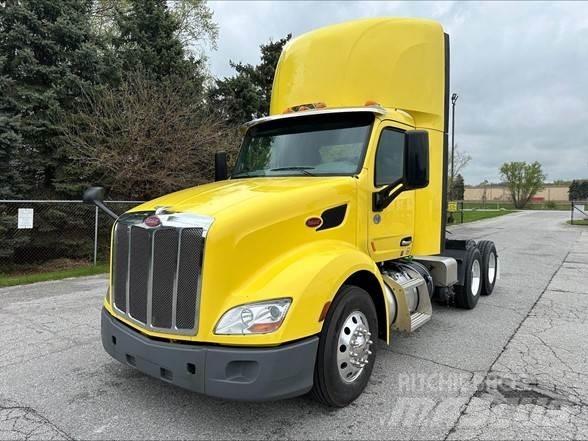 Peterbilt 579 Conventional Trucks / Tractor Trucks