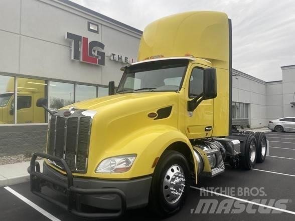 Peterbilt 579 Conventional Trucks / Tractor Trucks
