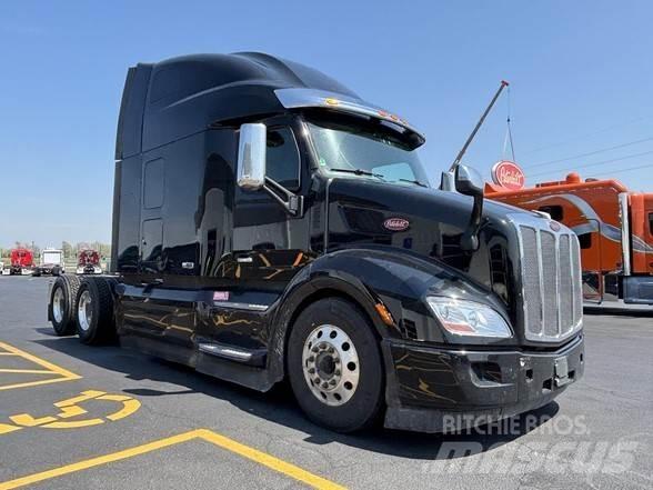 Peterbilt 579 Conventional Trucks / Tractor Trucks