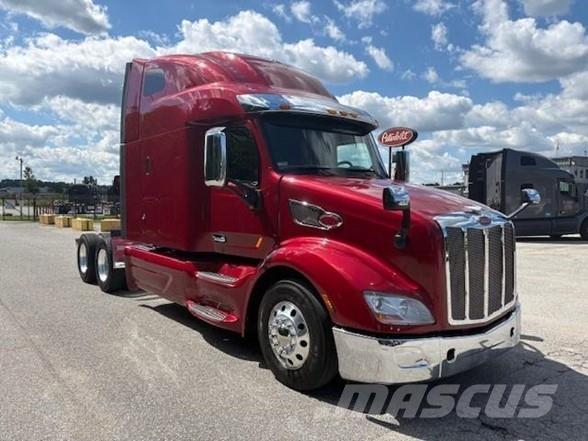 Peterbilt 579 Conventional Trucks / Tractor Trucks