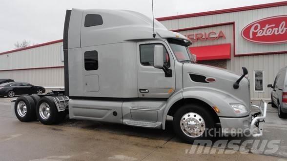 Peterbilt 579 Conventional Trucks / Tractor Trucks