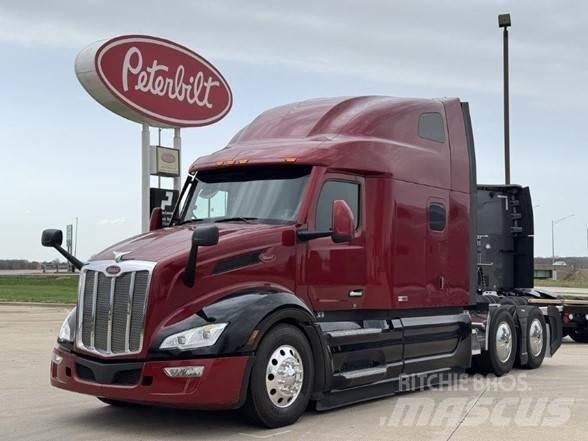 Peterbilt 579 Conventional Trucks / Tractor Trucks