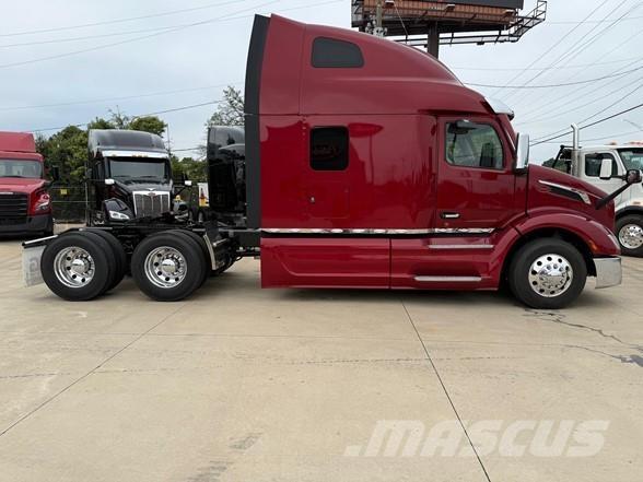 Peterbilt 579 Conventional Trucks / Tractor Trucks