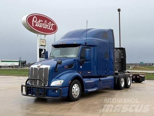 Peterbilt 579 Conventional Trucks / Tractor Trucks