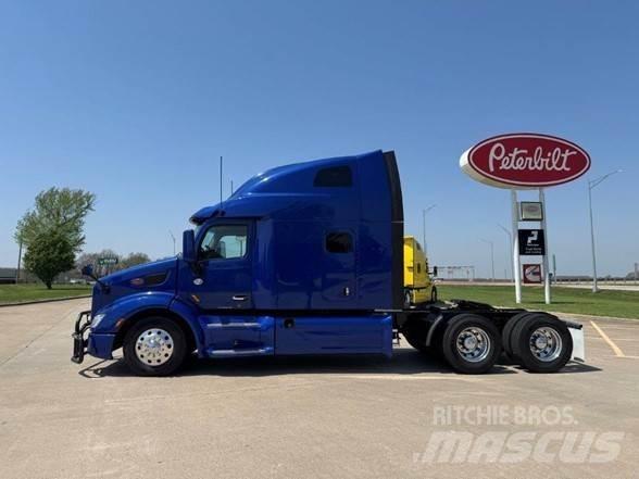 Peterbilt 579 Conventional Trucks / Tractor Trucks