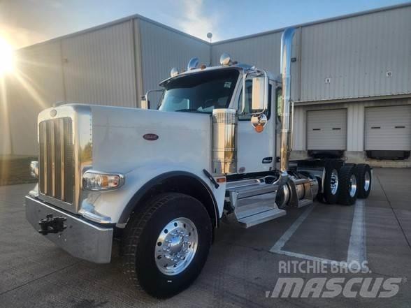 Peterbilt 589 Conventional Trucks / Tractor Trucks