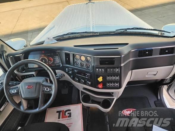 Peterbilt 589 Conventional Trucks / Tractor Trucks