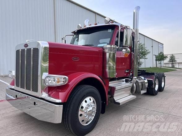 Peterbilt 589 Conventional Trucks / Tractor Trucks