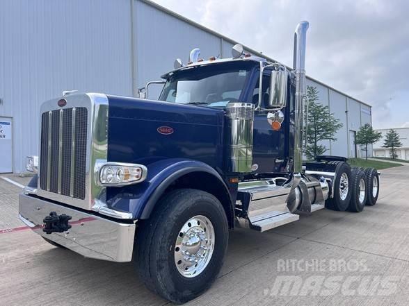 Peterbilt 589 Conventional Trucks / Tractor Trucks