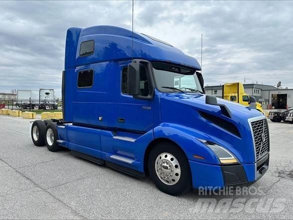 Volvo VNL42860 Conventional Trucks / Tractor Trucks