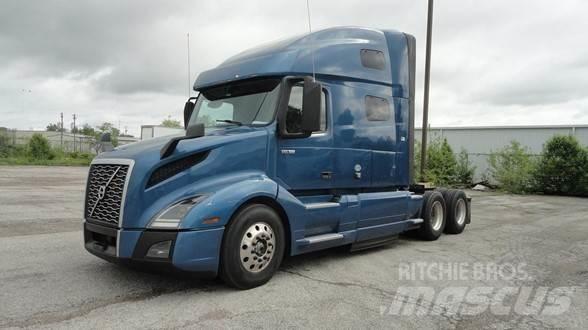 Volvo VNL64T760 Conventional Trucks / Tractor Trucks