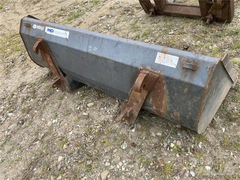 MO 180cm skovl Front Loaders