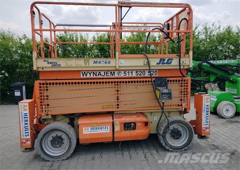 JLG 4069 Scissor Lifts