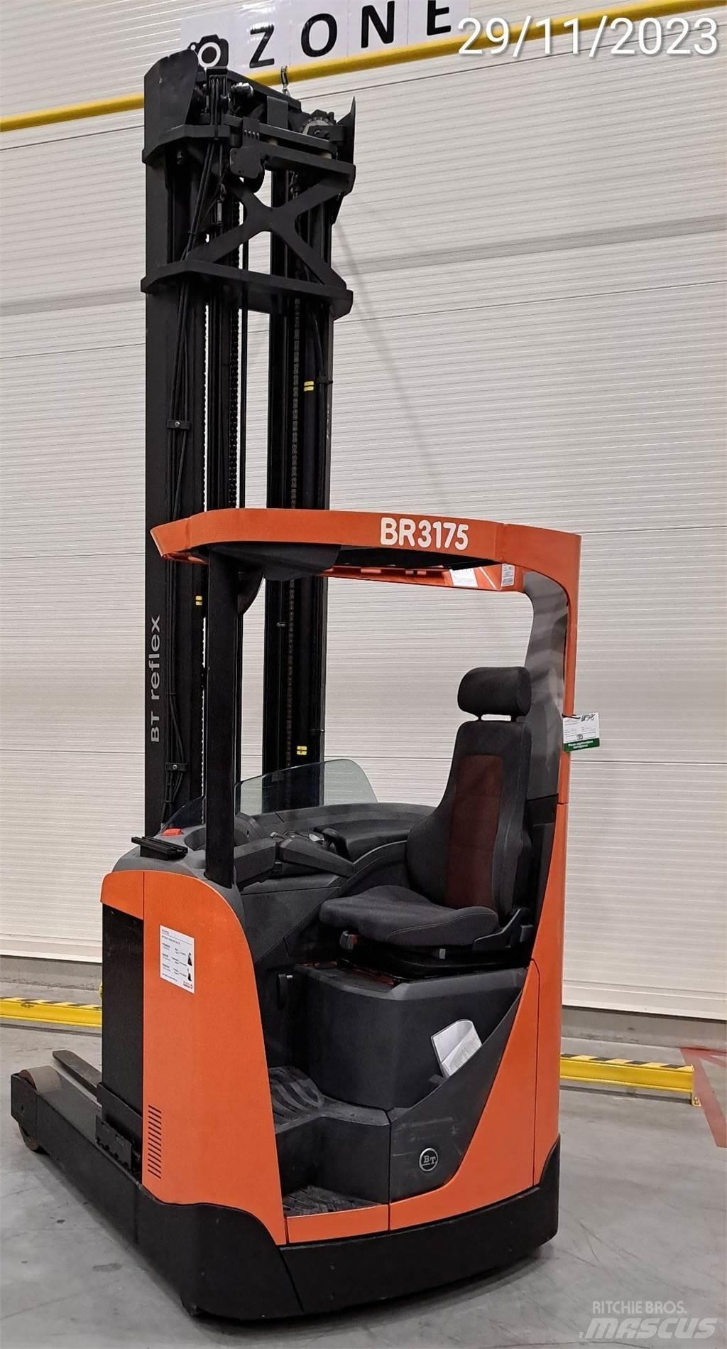 BT RRE160 Reach trucks