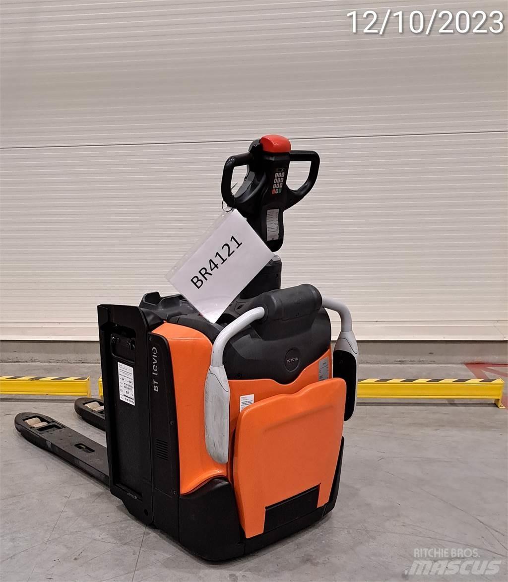 BT LPE200/10 Pallet Truck