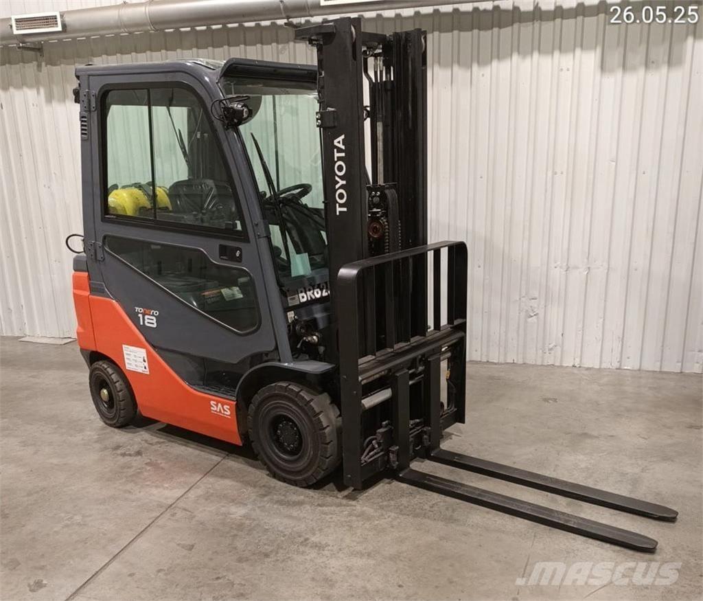 Toyota 02-8FGF18 LPG trucks