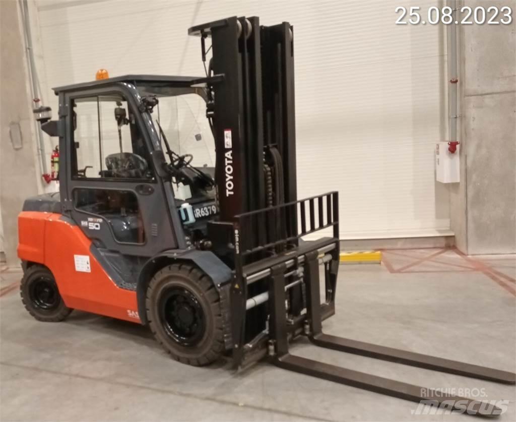 Toyota 40-8FD50N Diesel Forklifts