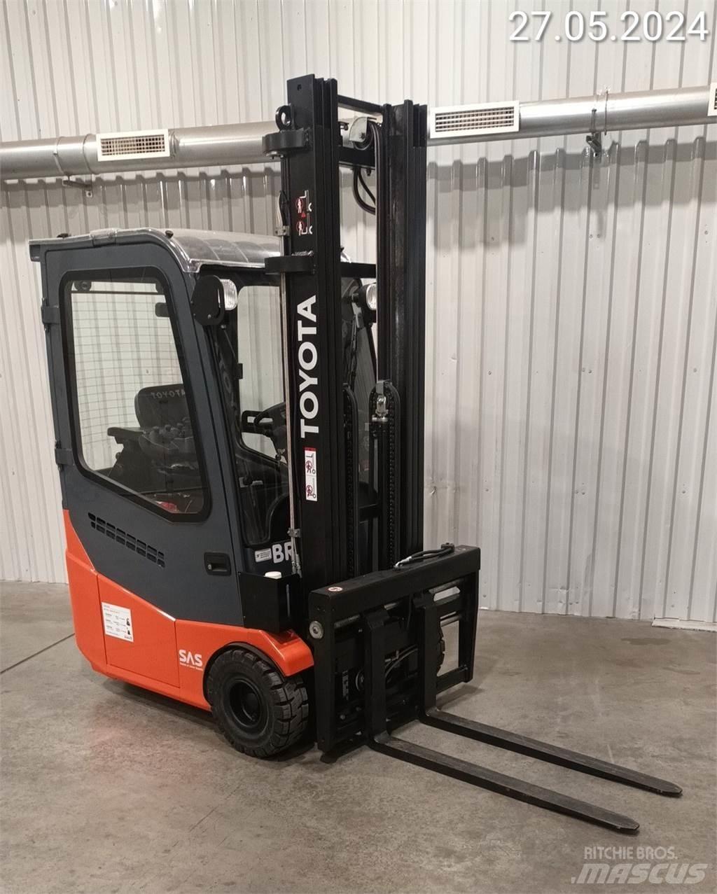 Toyota 7FBEST15 Electric Forklifts