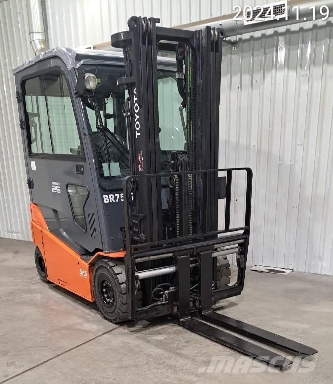 Toyota 8FBMT25 Electric Forklifts