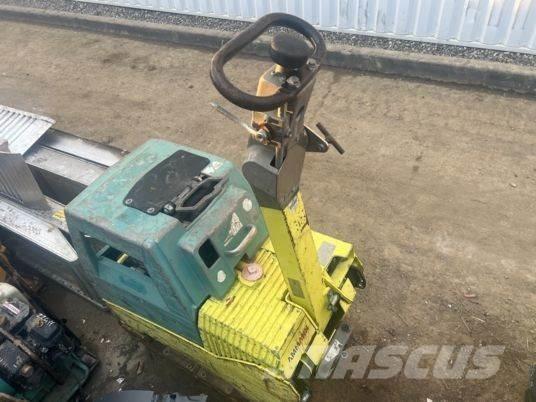 Ammann APH11095 Plate Compactors