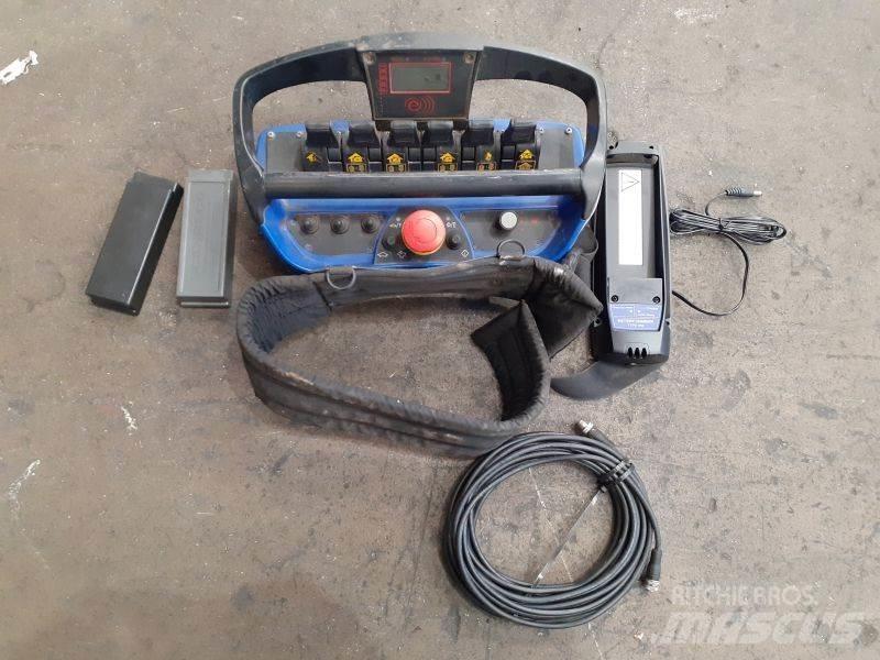 Fassi F245A.2.26 Knuckleboom cranes