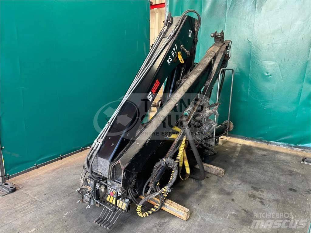 Hiab 077 B-2 DUO Knuckleboom cranes