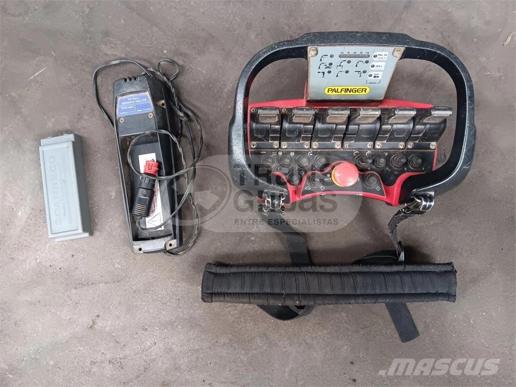 Palfinger PK 16002 Loader cranes