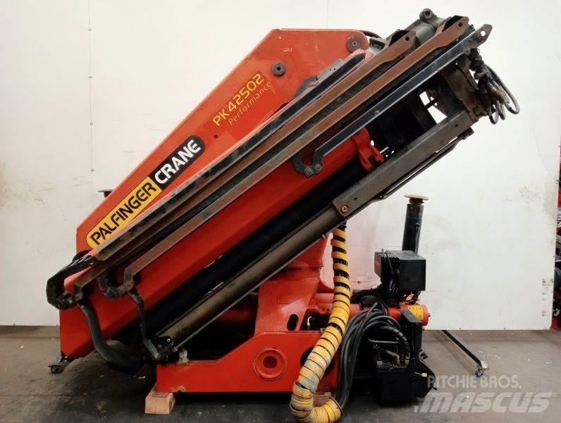 Palfinger PK 42502 Knuckleboom cranes