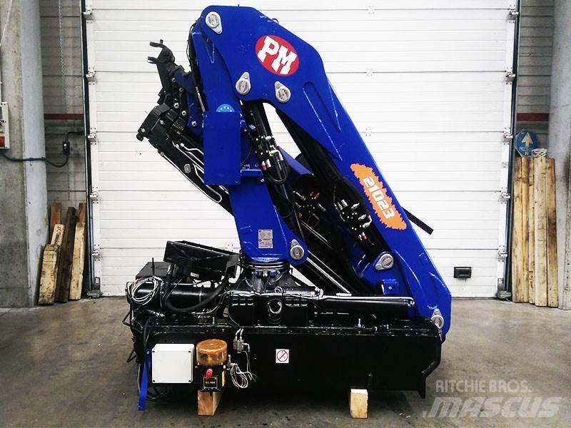 PM 21023 Knuckleboom cranes