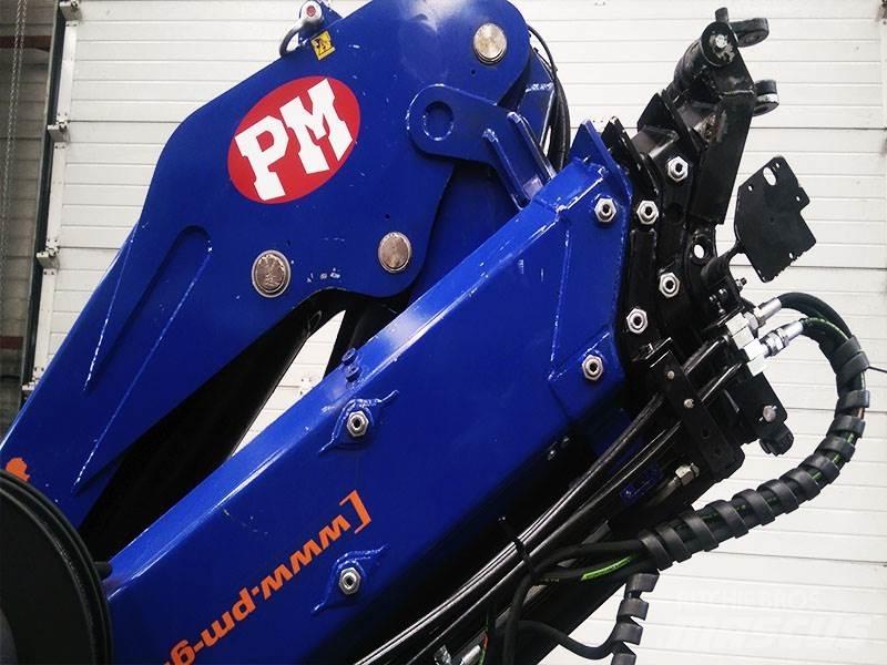 PM 21023 Knuckleboom cranes