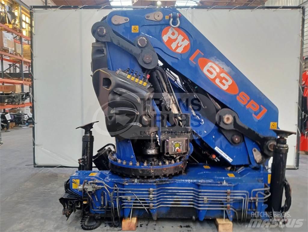 PM 63 Knuckleboom cranes