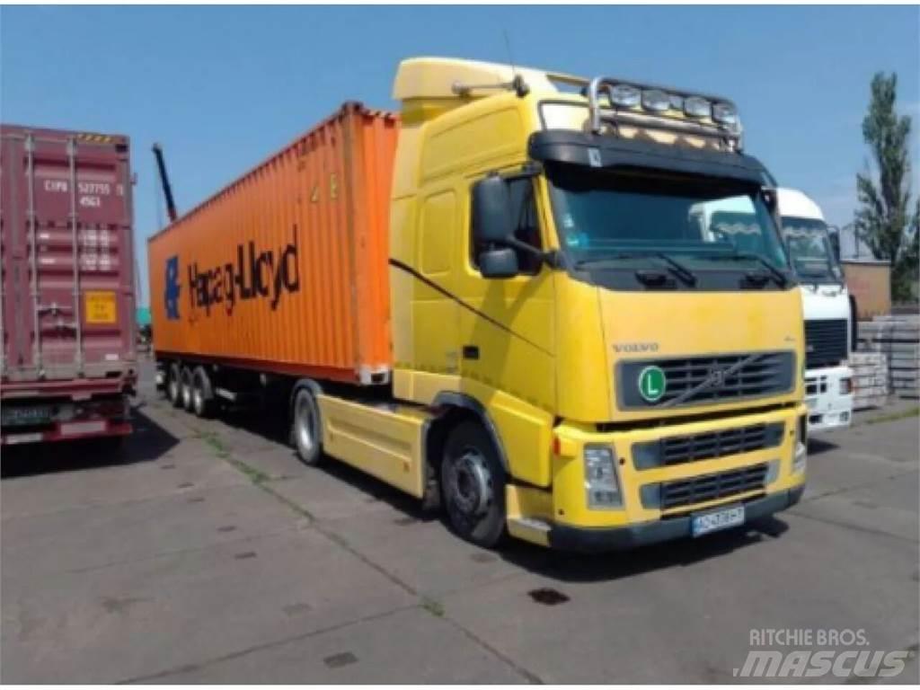 Volvo  Conventional Trucks / Tractor Trucks