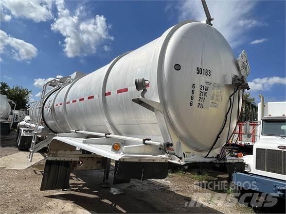 Heil  Tanker Trailers