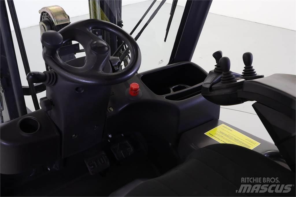 Linde E16-386 Electric Forklifts