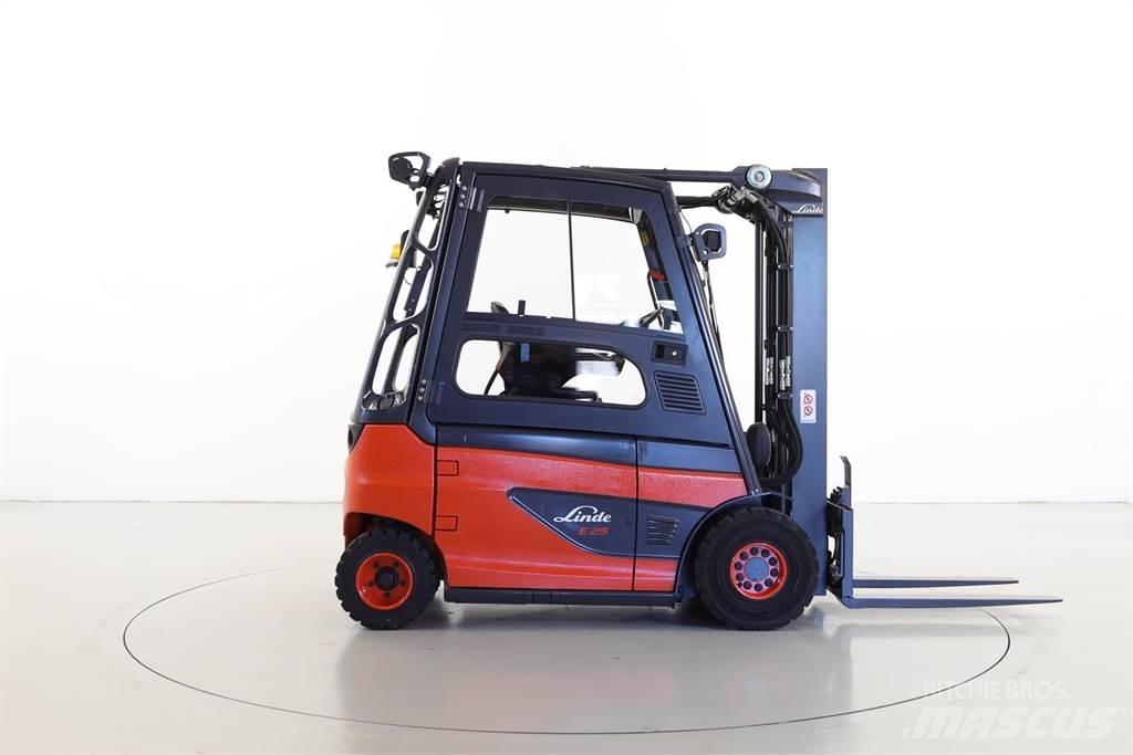 Linde E25-01 387 Electric Forklifts