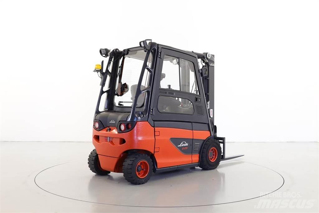 Linde E25-01 387 Electric Forklifts