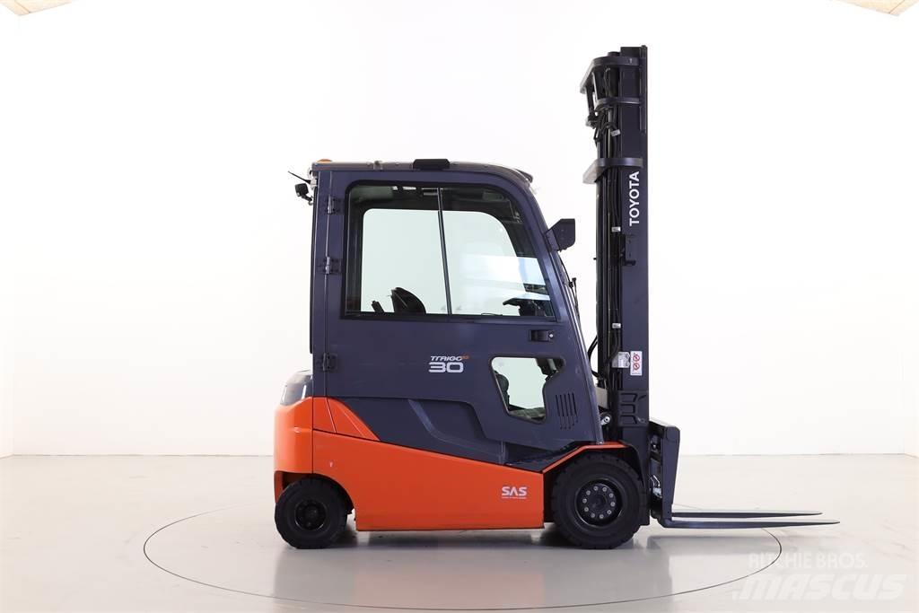 Toyota 8FBMT30 Electric Forklifts