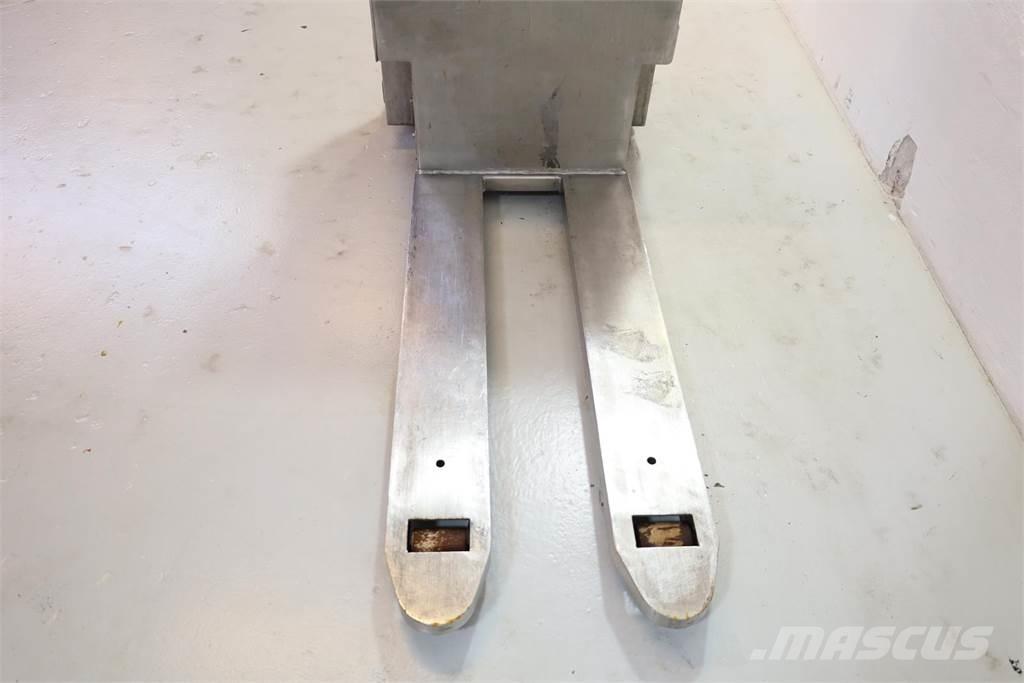  Walsted EHLR25 Low lifter with platform