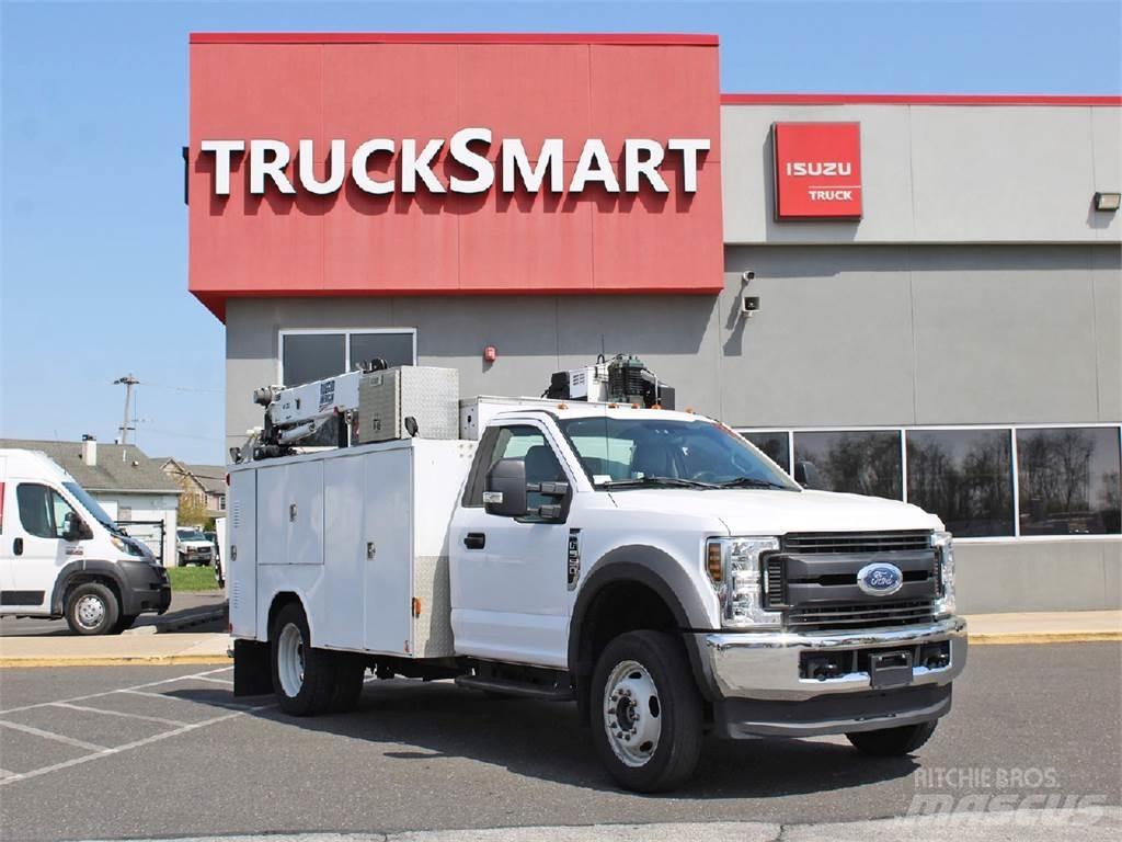 Ford F550 Tow Trucks / Wreckers