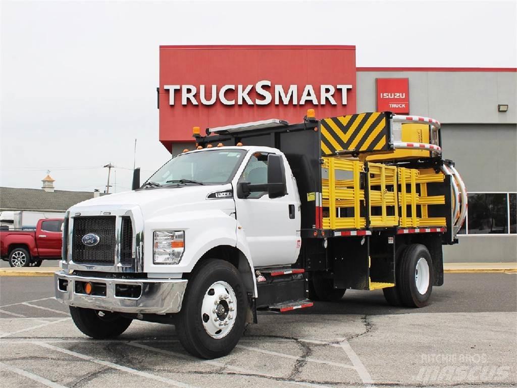 Ford F650 Work Trucks / Municipal