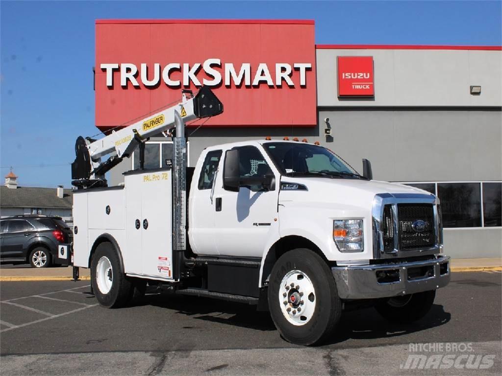 Ford F750 Boom / Crane / Bucket Trucks